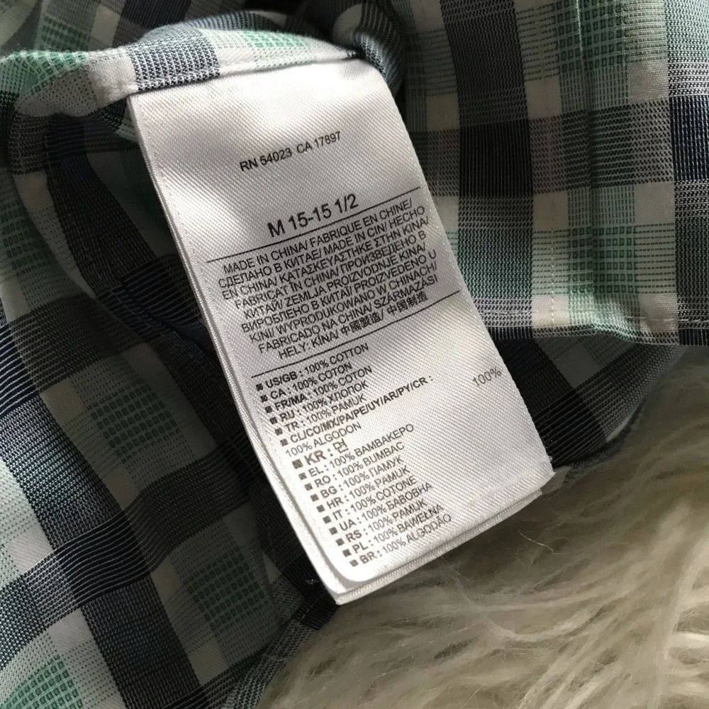 BANANA REPUBLIC SLIM FIT BUTTON DOWN PLAID‎ SHIRT